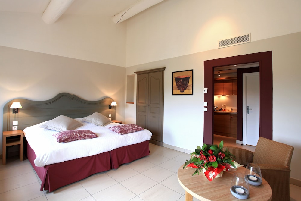 Double Room, Garden View photo 2
