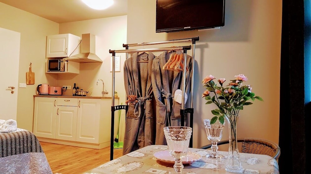 Luxury Studio, Mountain View photo 1