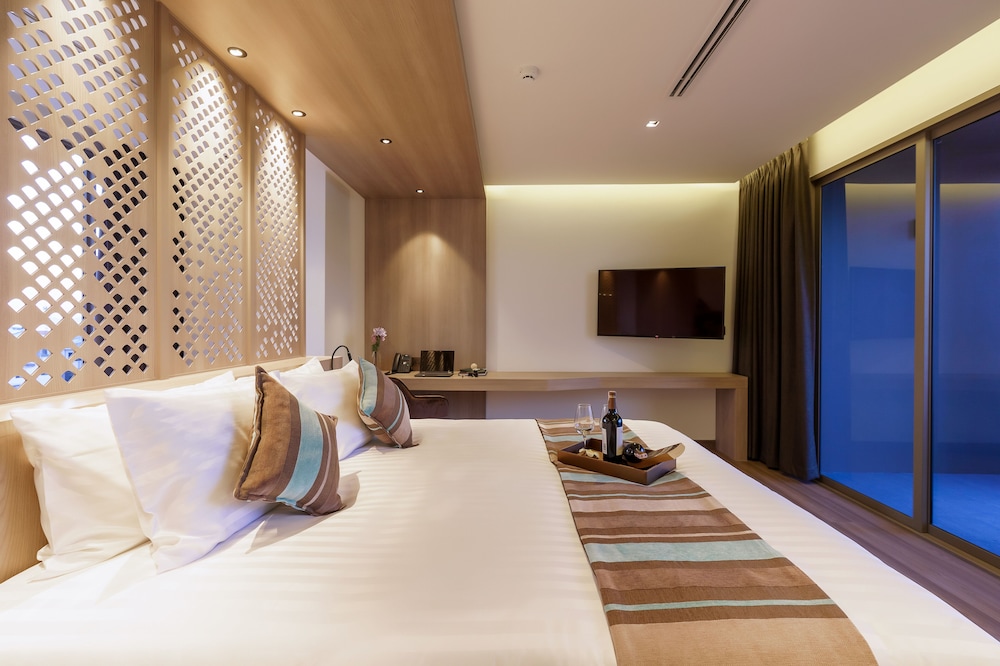 Jacuzzi Suite King New Building photo 2