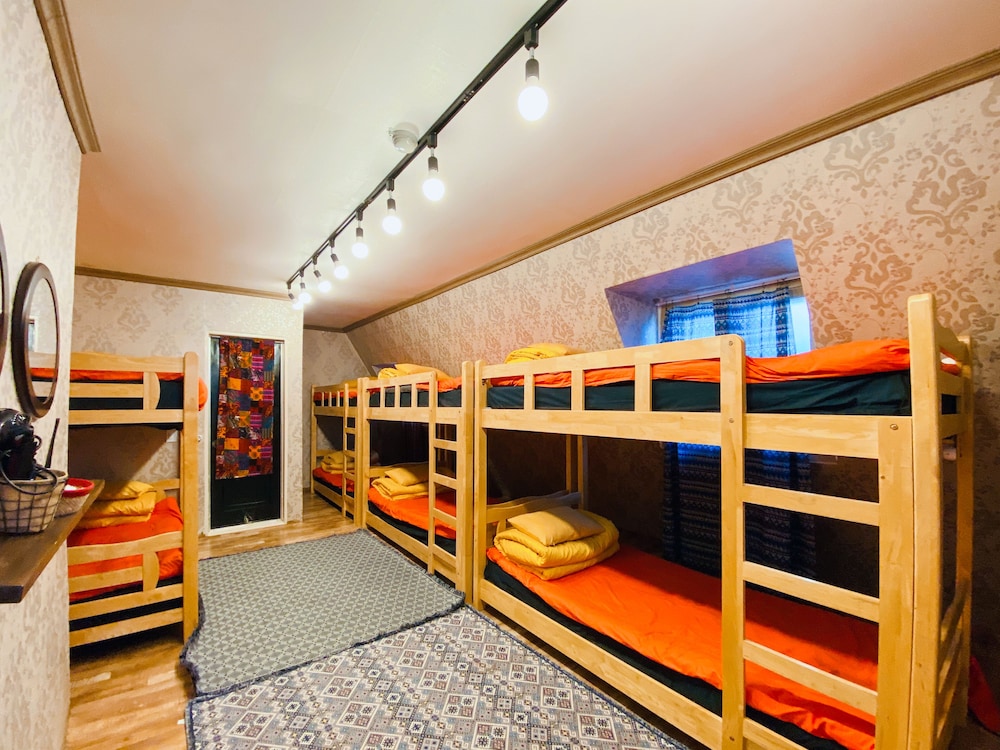 Shared Dormitory, Men only (8-person) photo 1