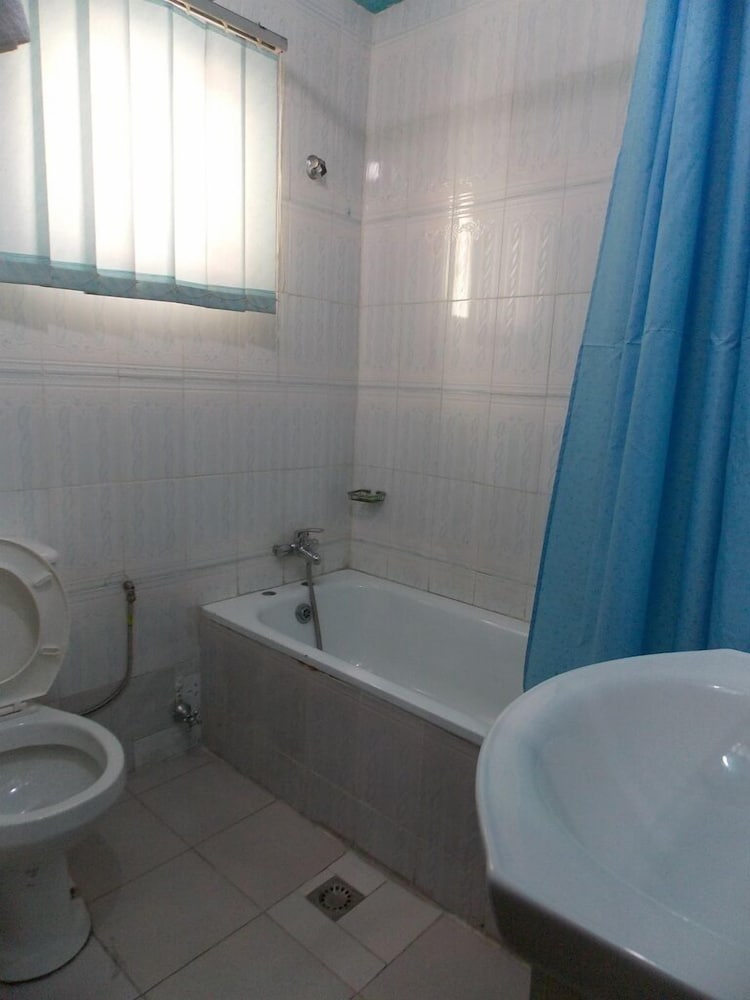Business Suite photo 2