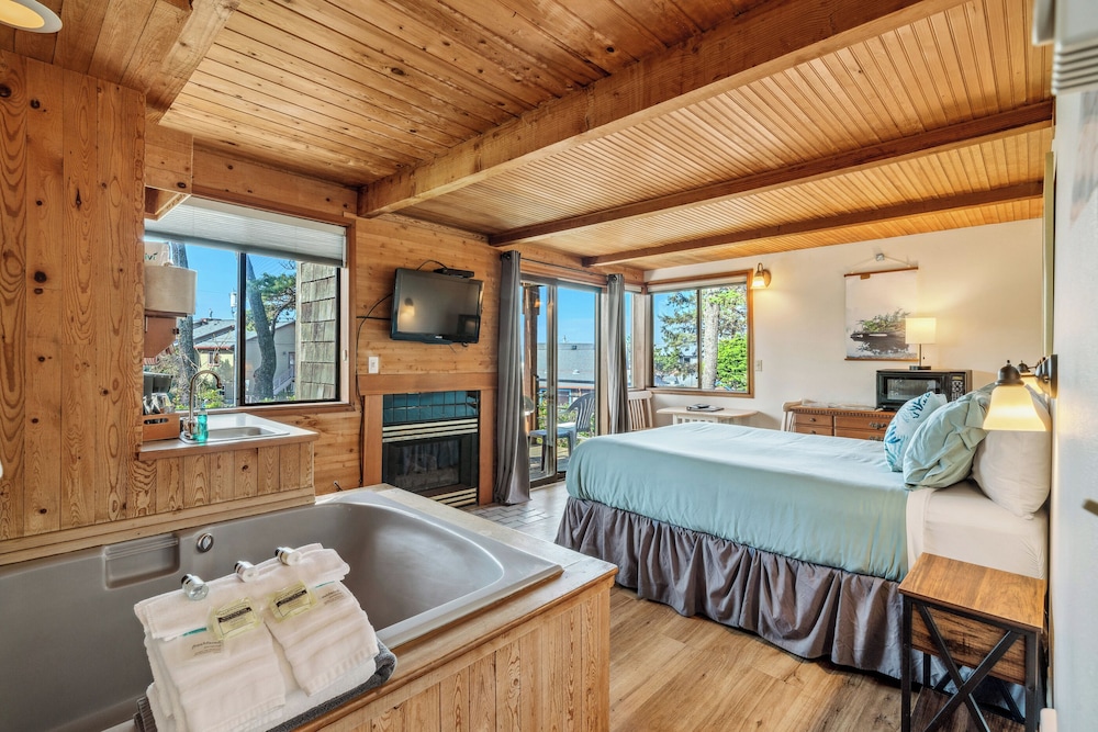 Luxe Inn King photo 1