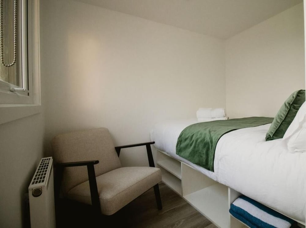 Comfort House, 2 Bedrooms, Balcony, Mountain View photo 1