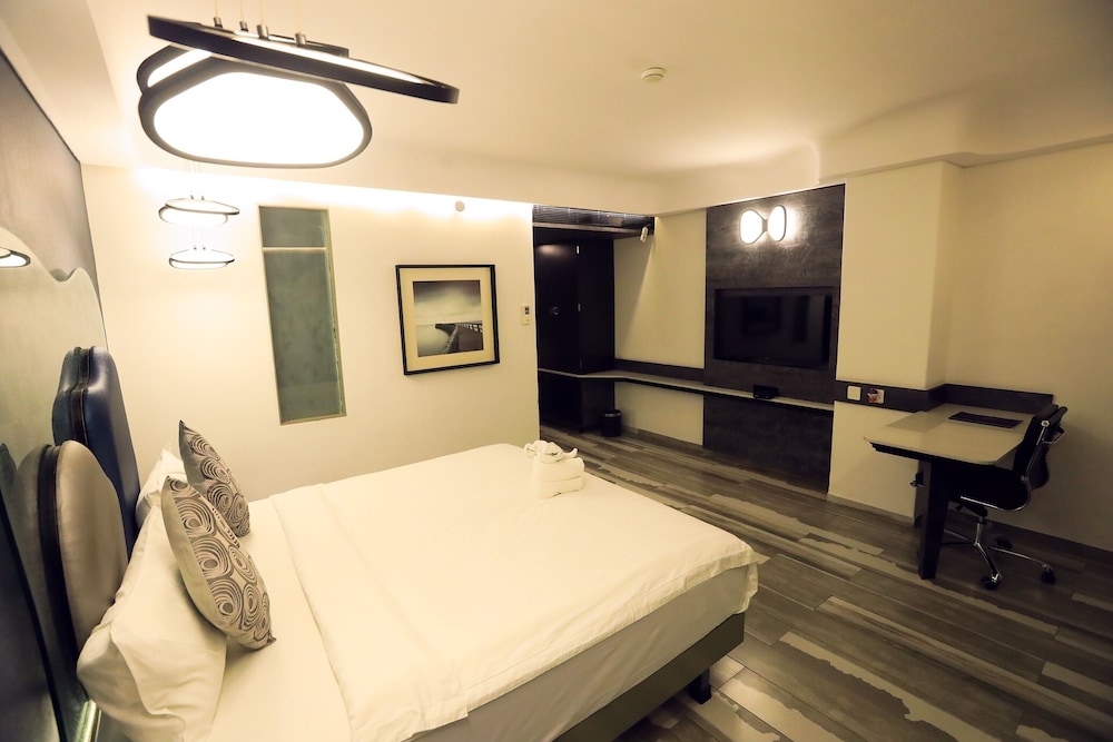 Executive Double Room - Photo 2