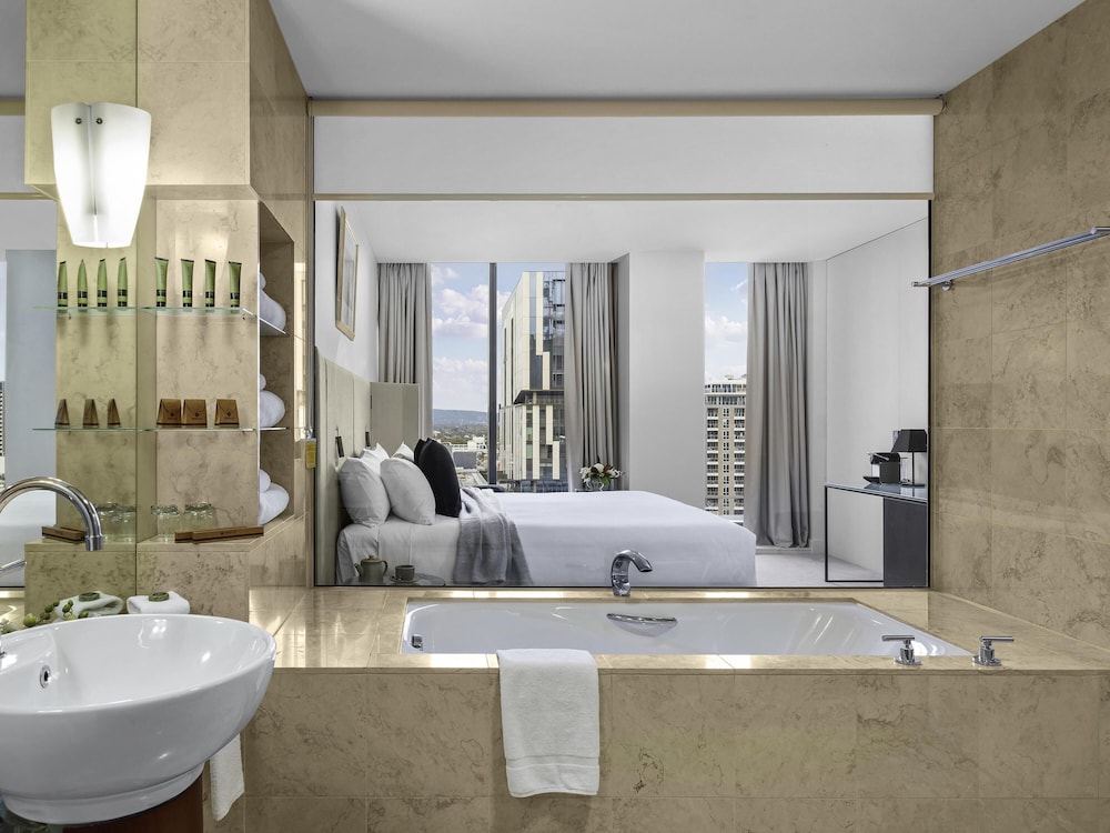 Peppers Guest Room - Photo 7