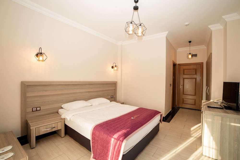 Standard Double Room, Balcony, Garden View photo 2