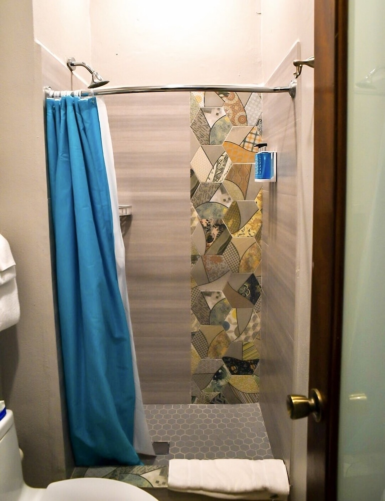 Standard Room photo 2
