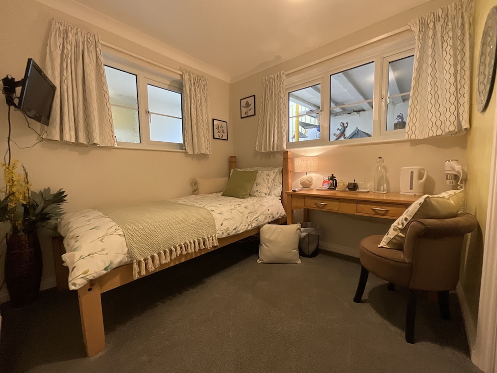 R1 Single En-suite Room photo 1