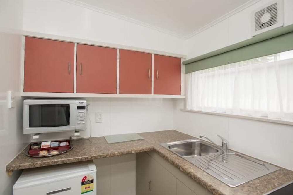 Units 6+7: One Bedroom units photo 2