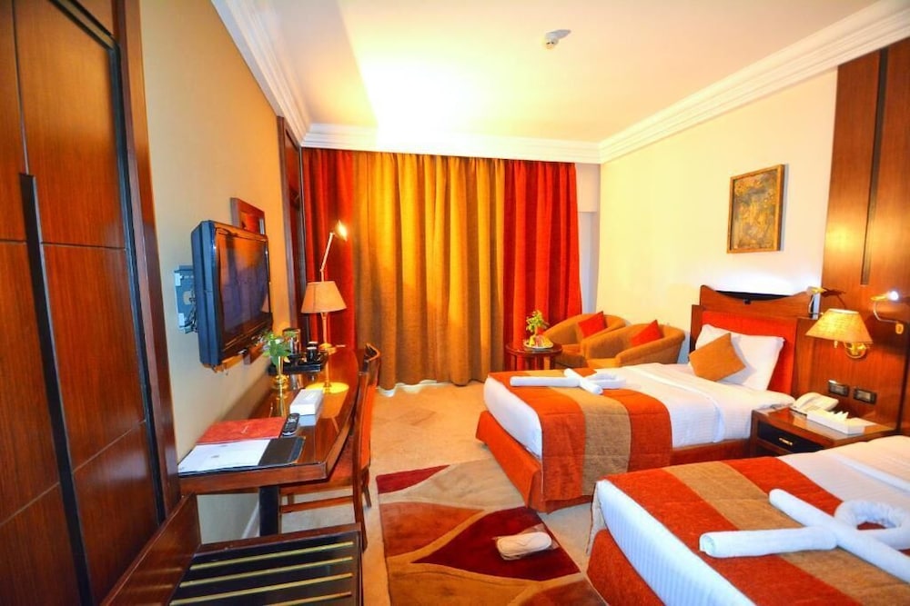 Deluxe Room, River View - Photo 2