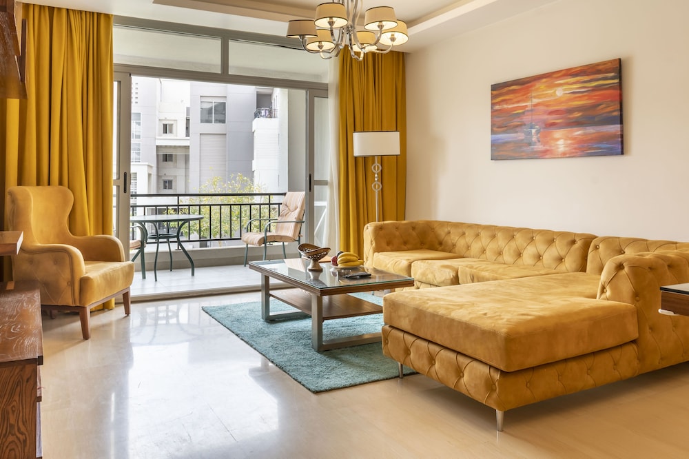 Luxury Apartment
