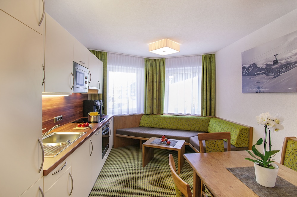 Comfort Apartment, 2 Bedrooms (Apartment Ischgl)