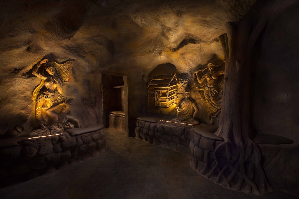 Cave Suites - Photo 9