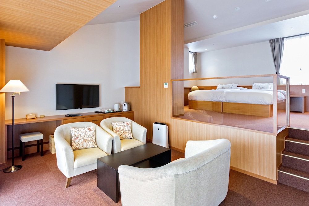 Junior Suite Room [Non Smoking] photo 1