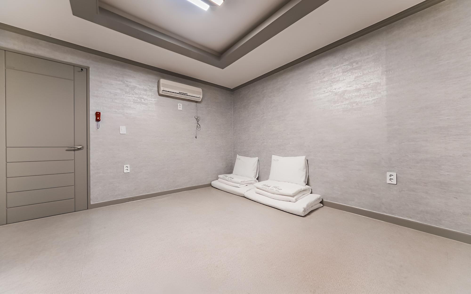 Room (Ondol (Good heating/cooling/100% disi) - Photo 2