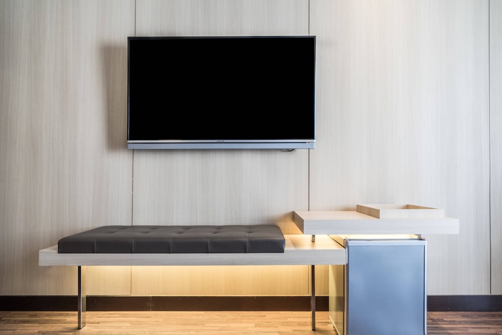 Family Room, 3 Twin Beds