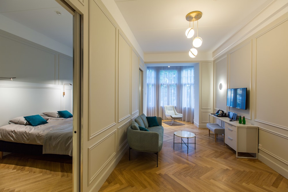Suite, 1 Bedroom, Park View photo 1