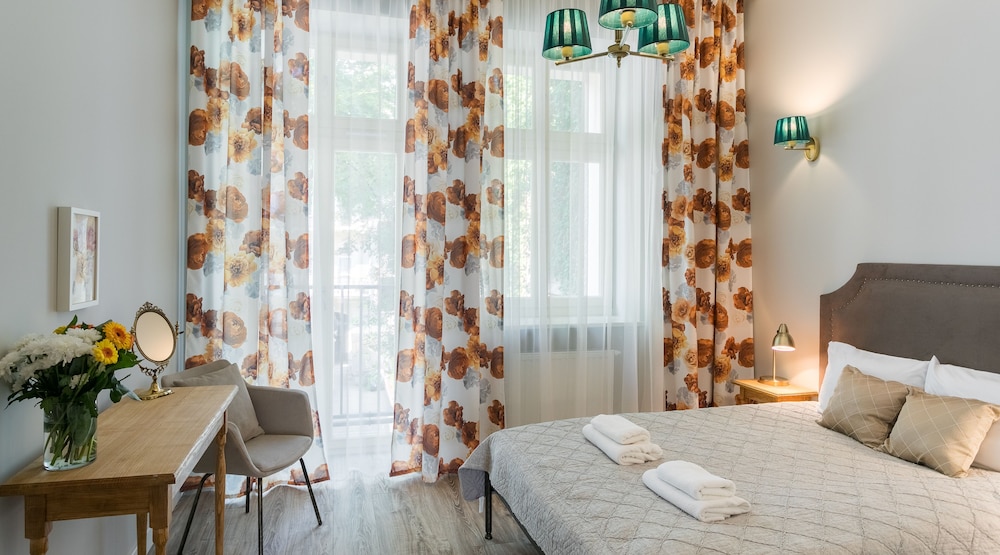 Family Apartment, 1 Bedroom, Courtyard View (Topolowa 8 st.)