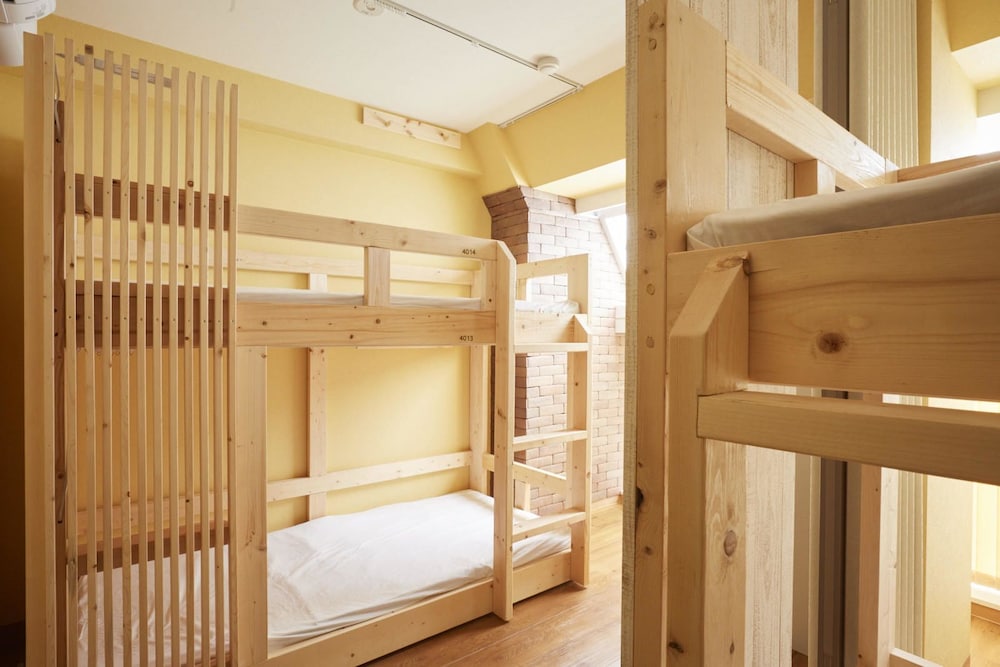 Shared Dormitory, Women only photo 1