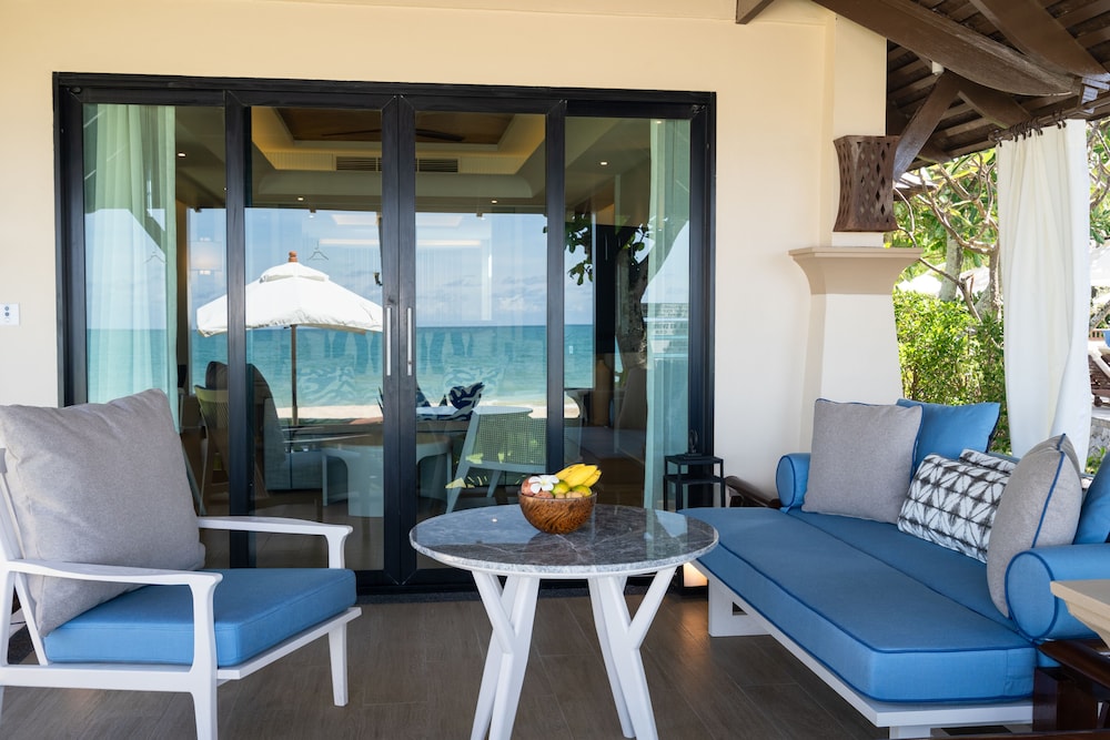 Room, Balcony, Beachfront (Beach Villa) photo 2