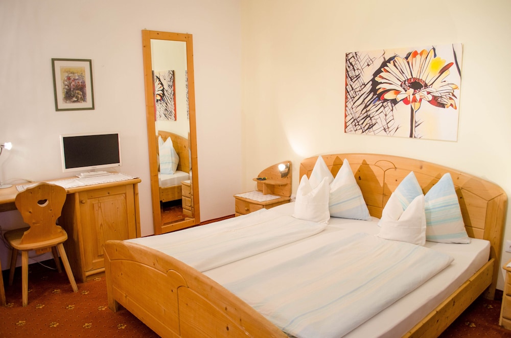 Double Room, Balcony