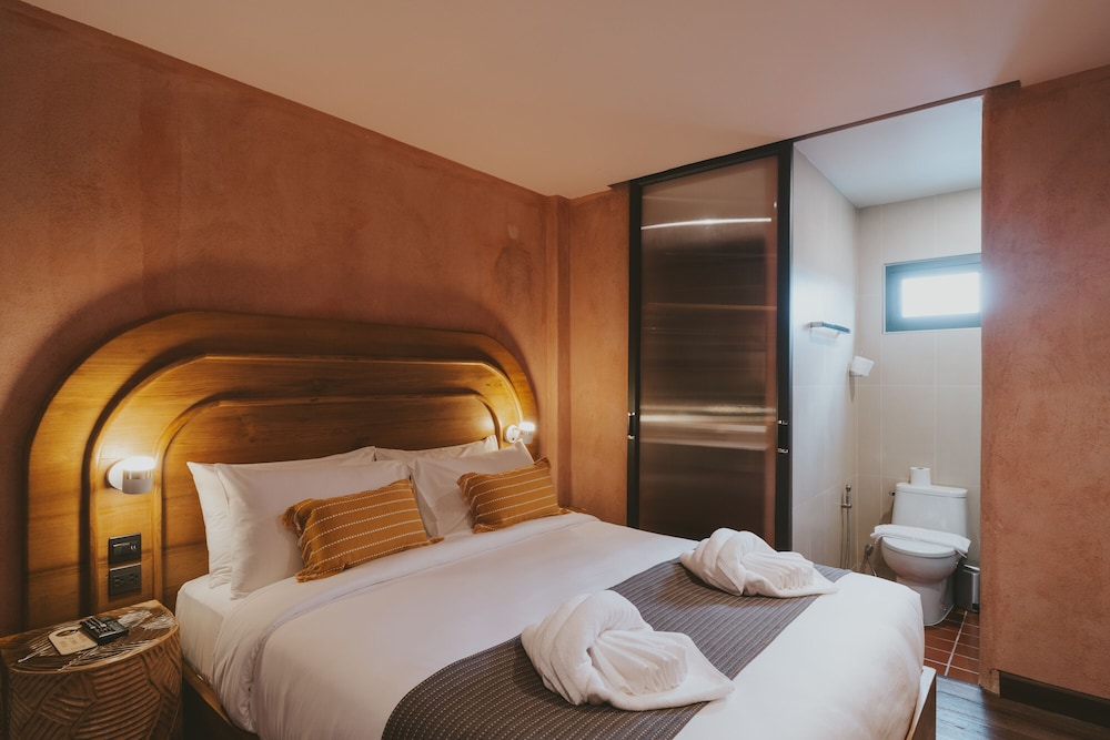 Basic Double Room - Photo 9