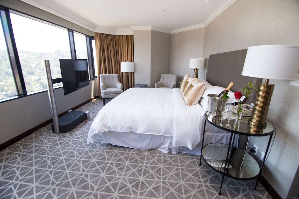 Director's Suite, 1 King Bed, Non Smoking