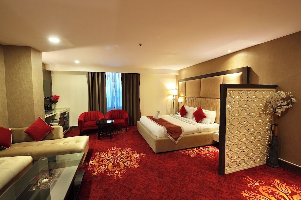 Premium Suite, 1 Double Bed, City View photo 1