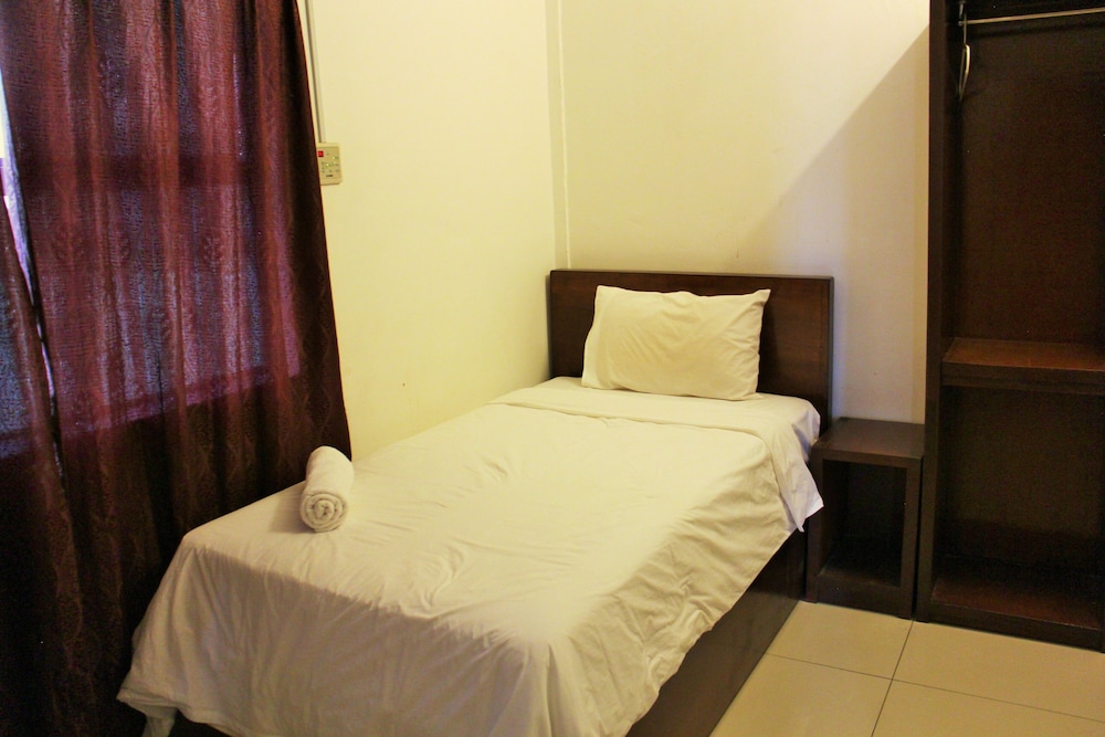 Superior Single Room