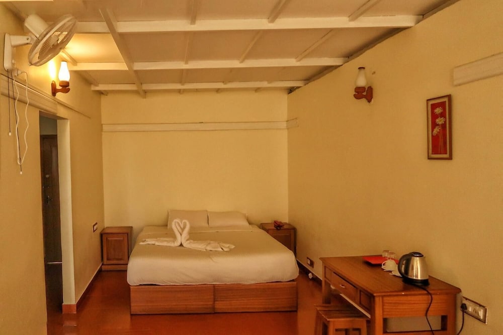 Executive Room, 1 Queen Bed photo 3