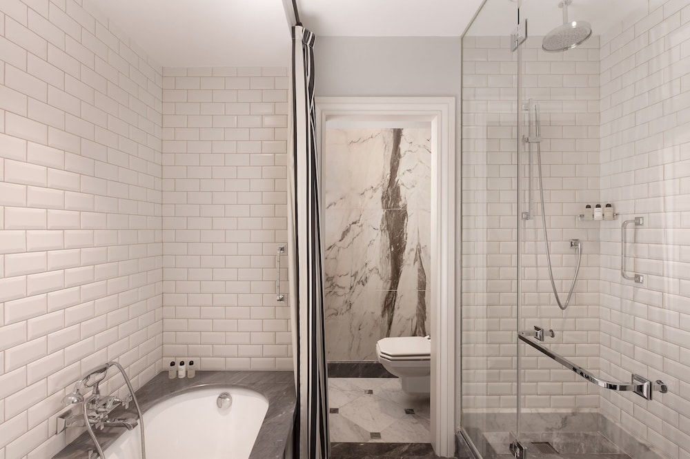 Suite, 1 Bedroom, River View (Terrace) - Photo 15