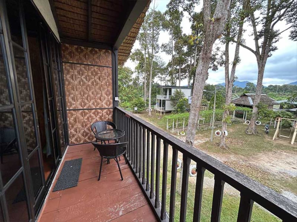 Elite Chalet, Private Bathroom, River View photo 2
