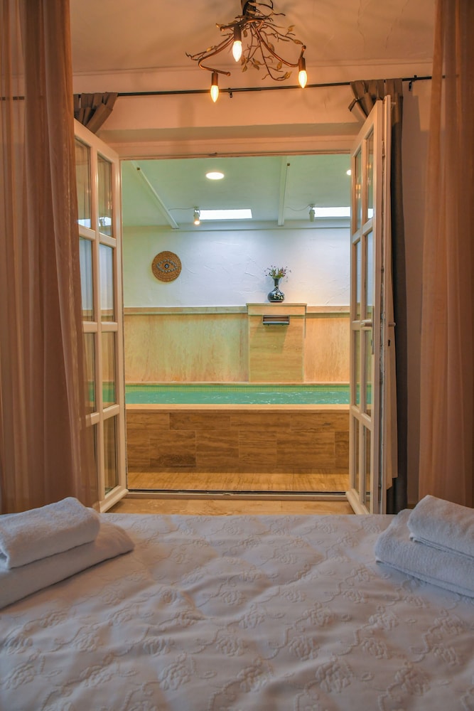 Suite, Private Pool photo 2