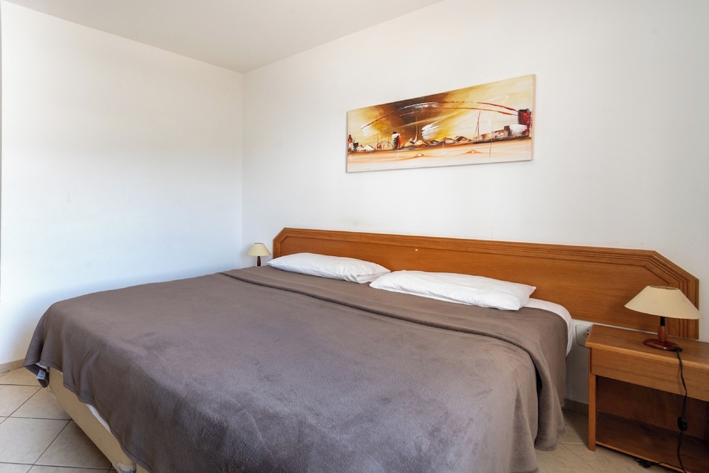Superior Apartment photo 3