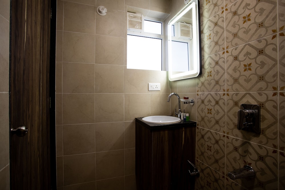 Luxury Room - Photo 2