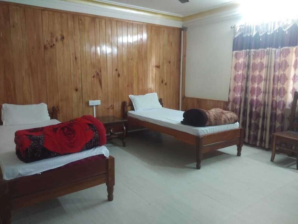 Standard Double or Twin Room - Photo 1