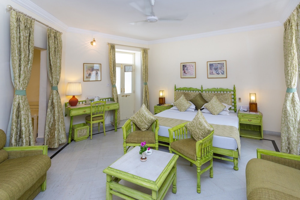 Superior Room - Photo 33