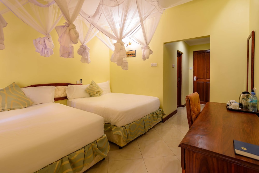 Standard Twin Room photo 1