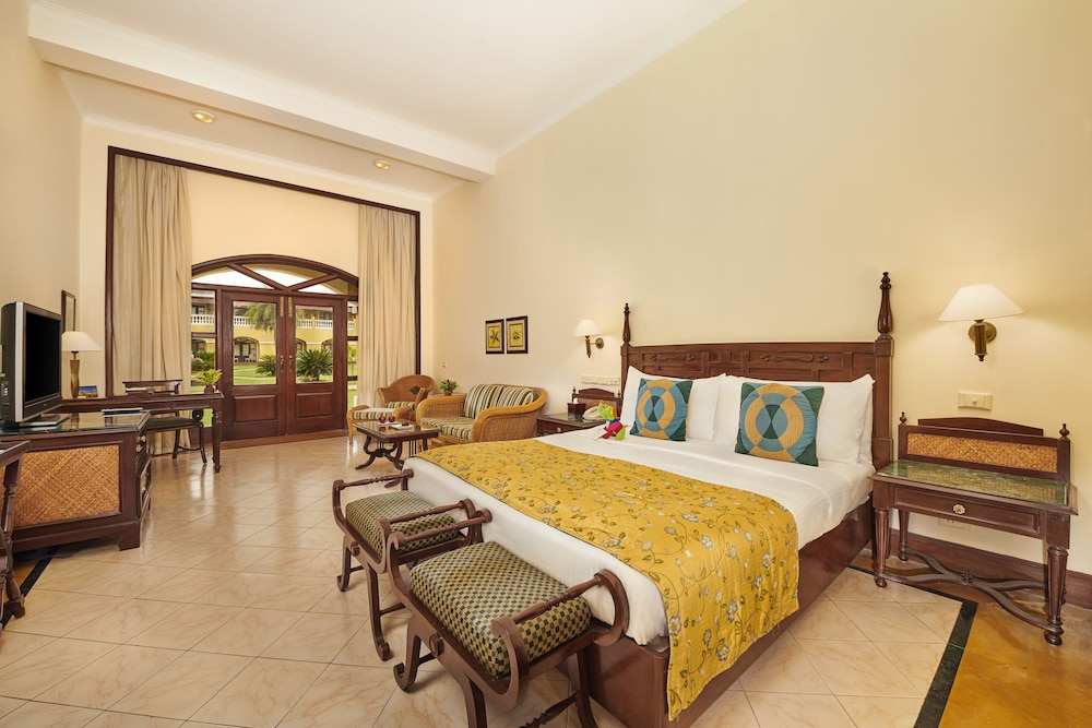 Pool View Suite King - Photo 1