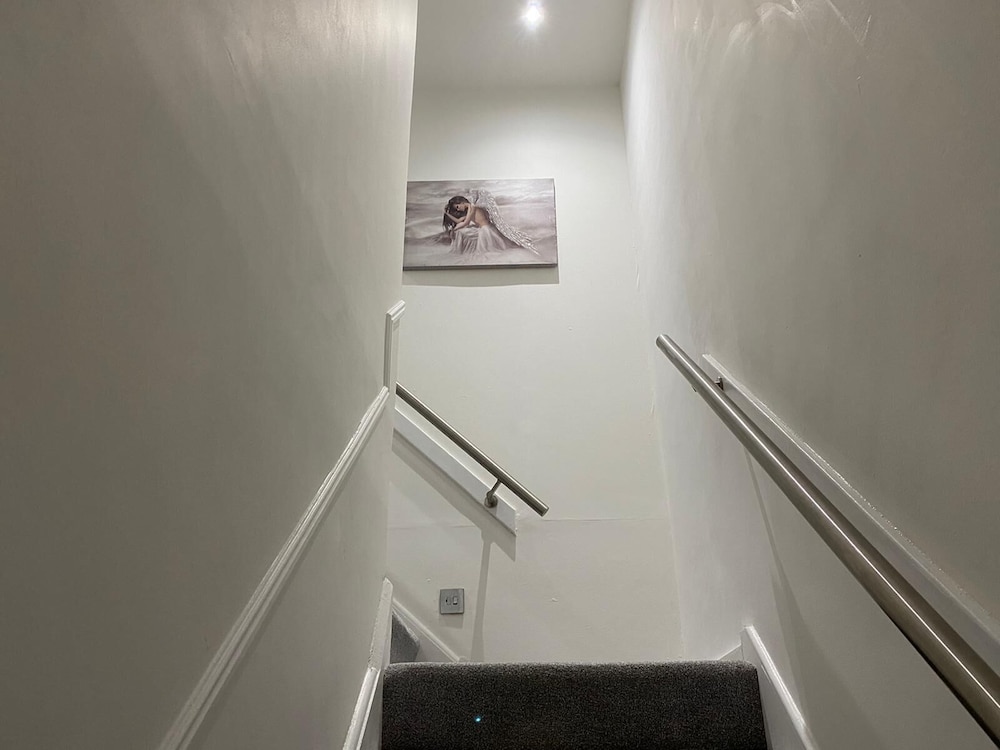 House, Ensuite, Mountain View (Hillside house ) photo 2
