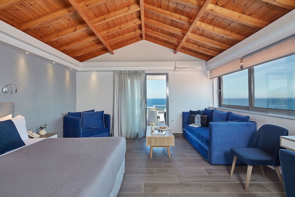 Signature Suite, Sea View photo 3