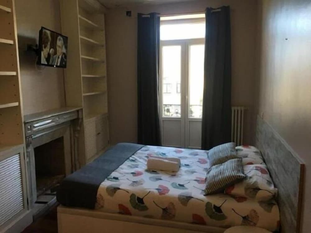 Habitación Doble Clásica, Baño Compartido