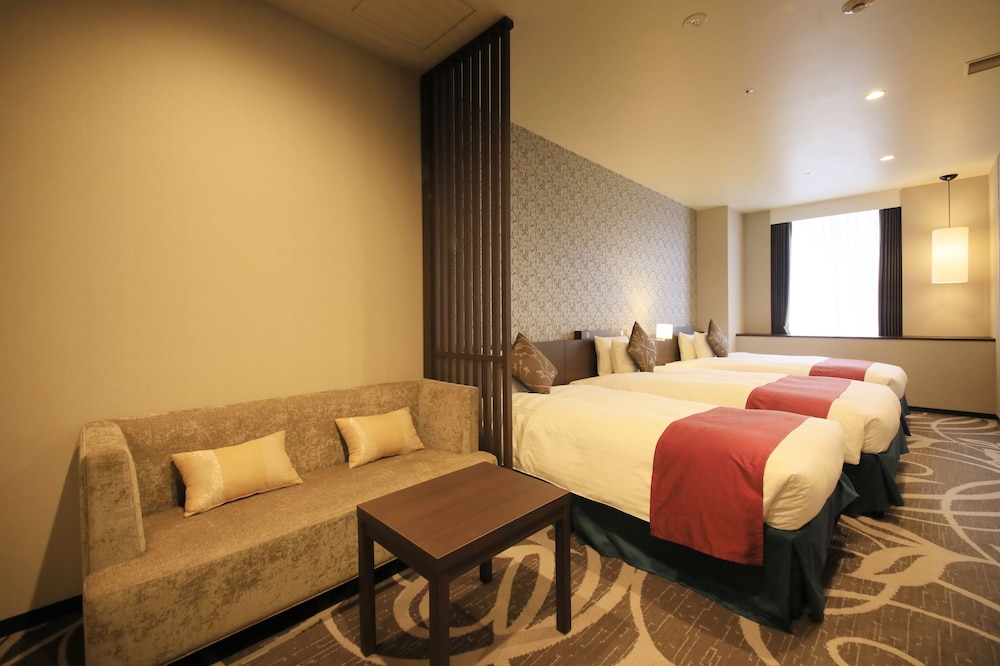 Deluxe Twin Room with Extra Bed, Non Smoking