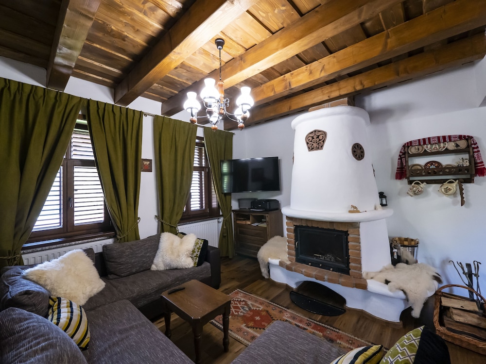 Traditional Villa photo 1
