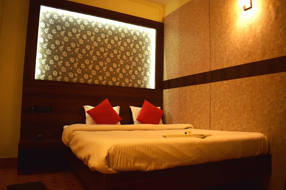 Deluxe Double Room photo 3