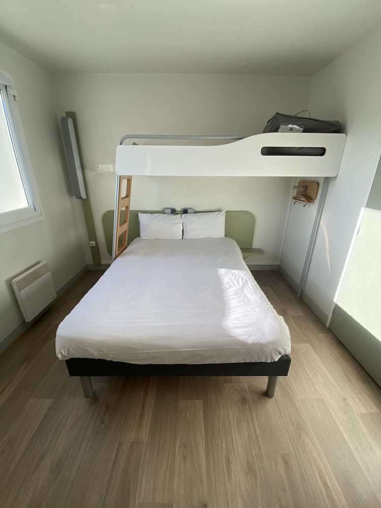Triple Room, Multiple Beds photo 2