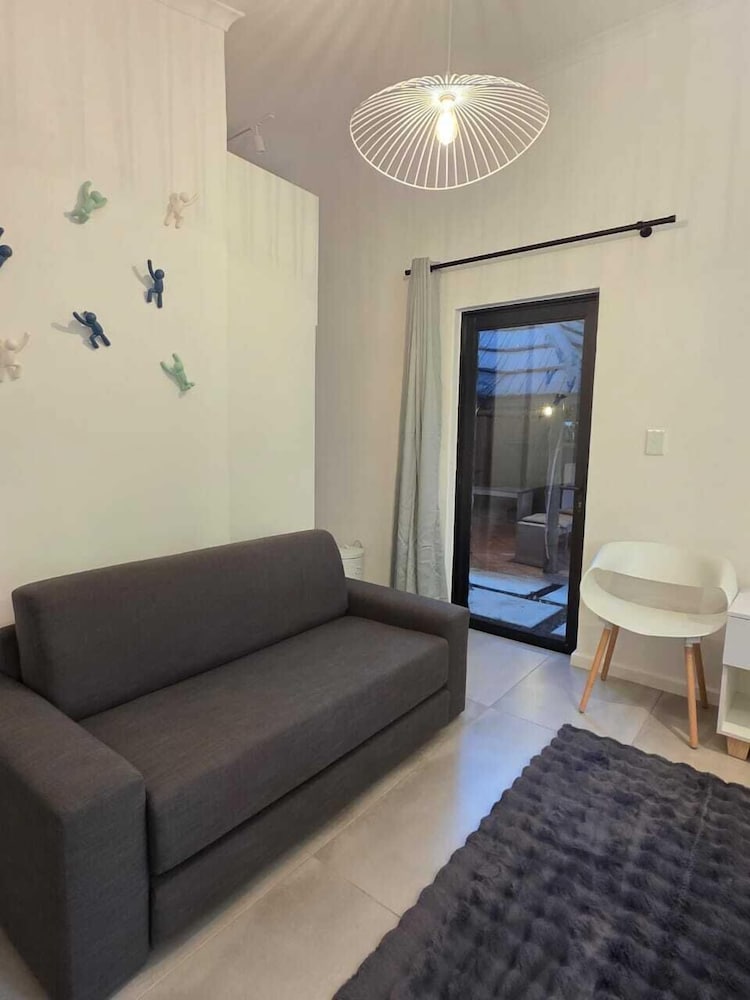 Luxury Studio Suite photo 2