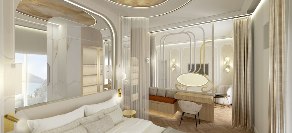 Suite, 1 King Bed, Non Smoking, Sea View - Photo 1