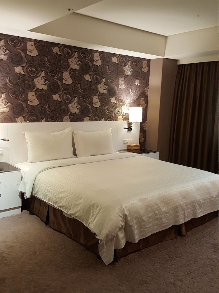 Royal Suite, 1 Double Bed photo 2
