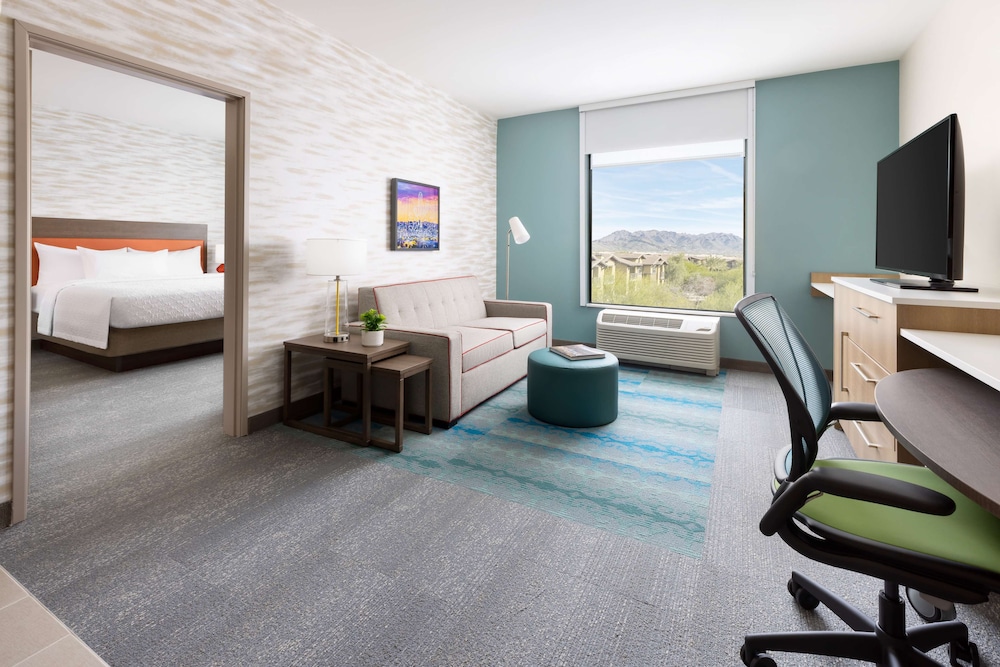 Suite, 1 King Bed, Accessible, Bathtub - Photo 10